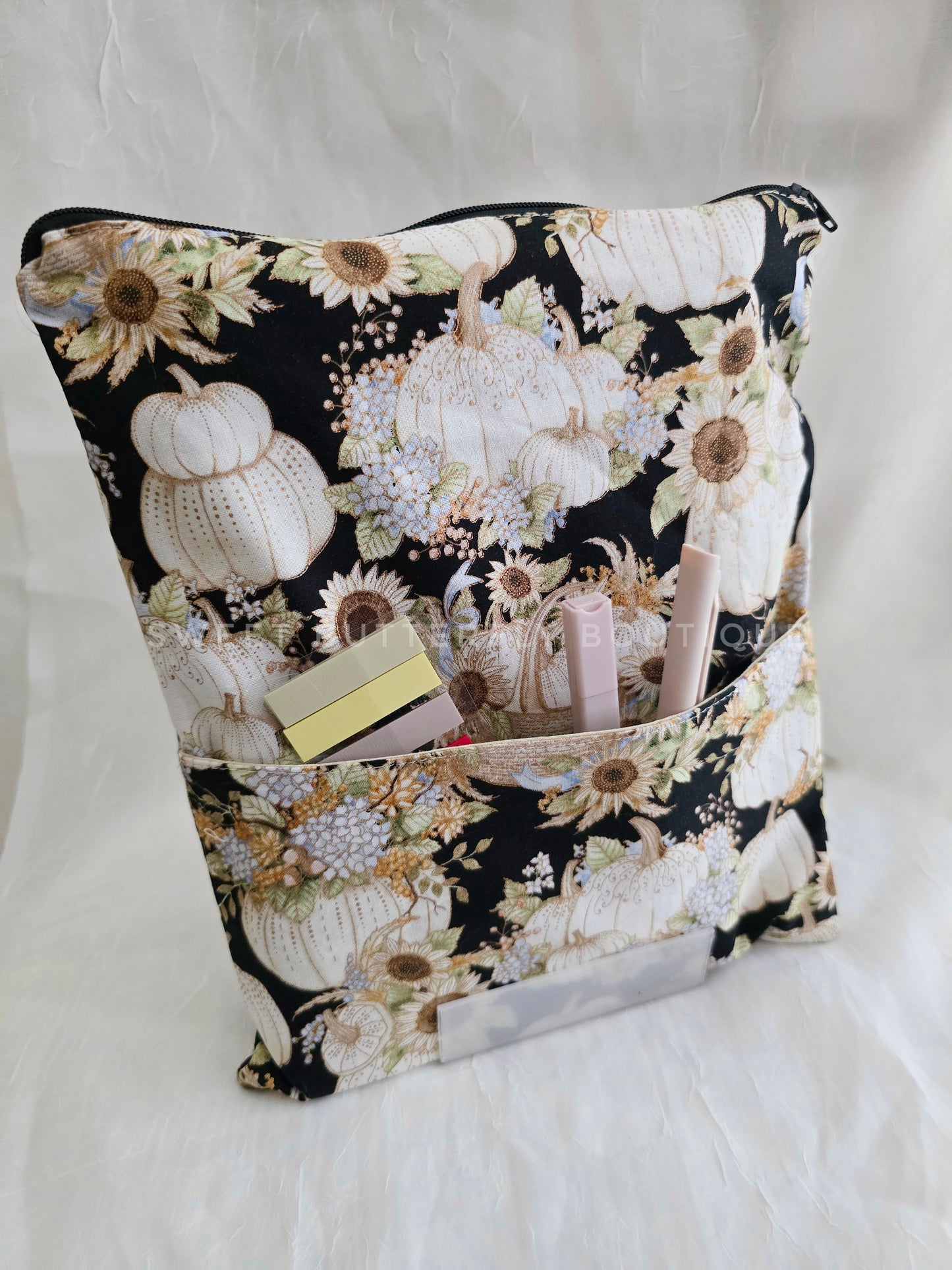 Pumpkin Lover Book Sleeve