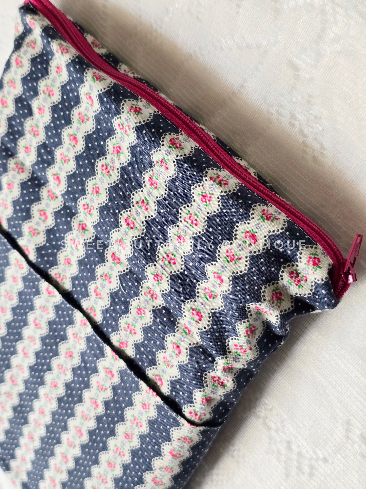 Vintage Floral Blue Wallpaper Stripes